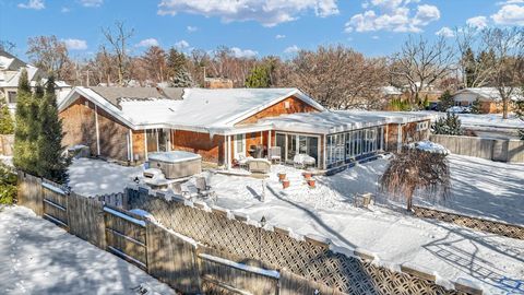 Tiny photo for 22 Greencroft Drive, Champaign, IL 61821 (MLS # 12529352)