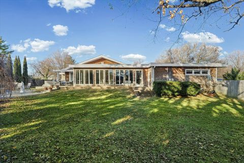 Tiny photo for 22 Greencroft Drive, Champaign, IL 61821 (MLS # 12529352)