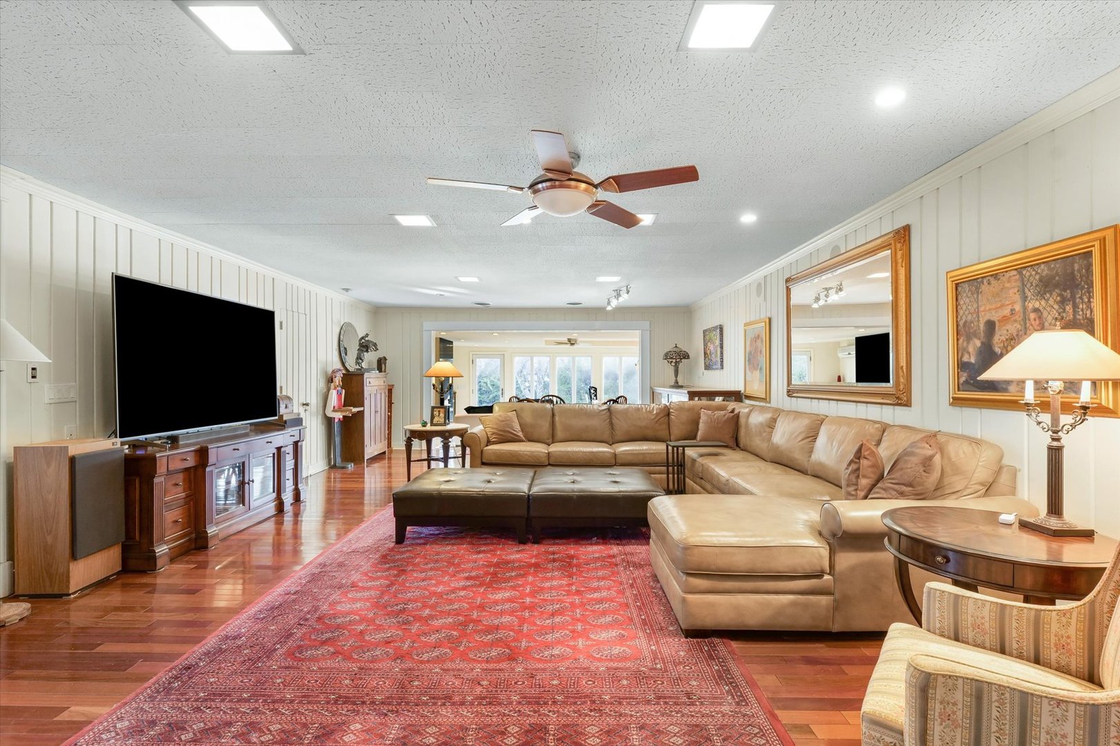 22 Greencroft Drive