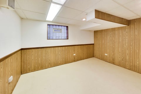 Tiny photo for 5649 N Moody Avenue, Chicago, IL 60646 (MLS # 12750993)