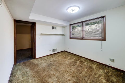 Tiny photo for 5649 N Moody Avenue, Chicago, IL 60646 (MLS # 12750993)