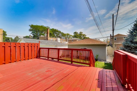 Tiny photo for 5649 N Moody Avenue, Chicago, IL 60646 (MLS # 12750993)