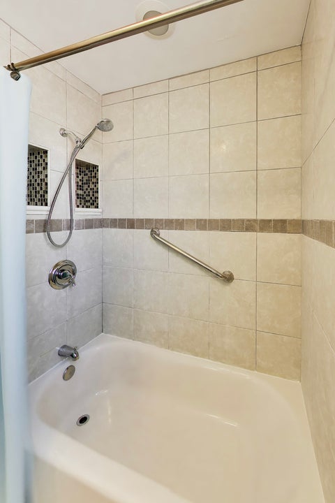 Tiny photo for 5649 N Moody Avenue, Chicago, IL 60646 (MLS # 12750993)