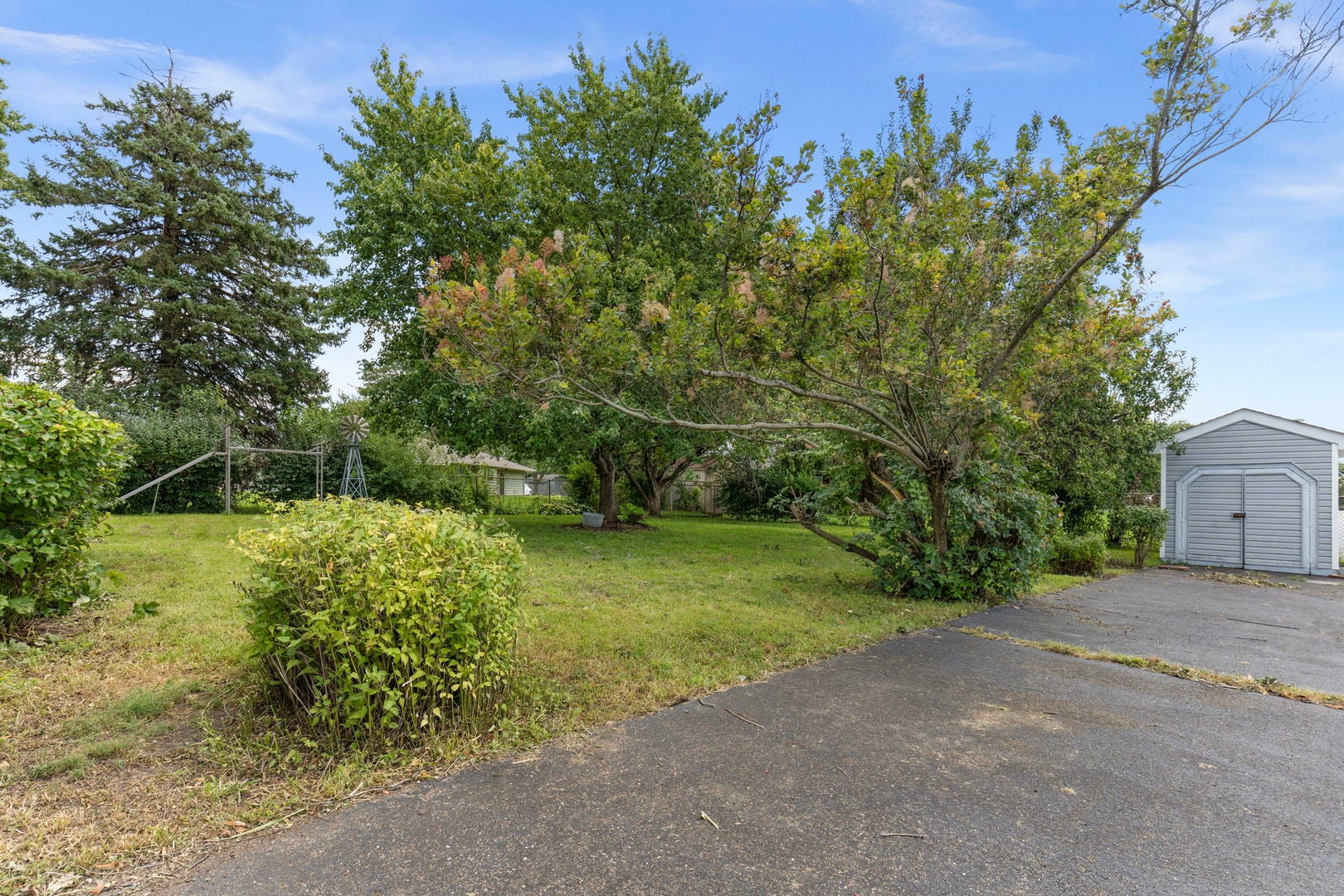 706 Old Indian Trail