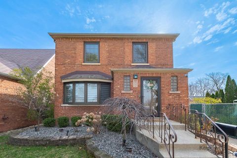 Photo of 5649 S Natoma Avenue, Chicago, IL 60638 (MLS # 12615053)