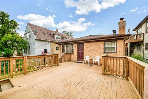 Tiny photo for 2725 N Oak Park Avenue, Chicago, IL 60707 (MLS # 12595041)