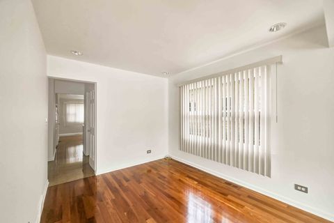 Tiny photo for 2725 N Oak Park Avenue, Chicago, IL 60707 (MLS # 12595041)