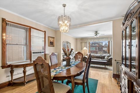 Tiny photo for 7925 W Cressett Drive, Elmwood Park, IL 60707 (MLS # 12587686)