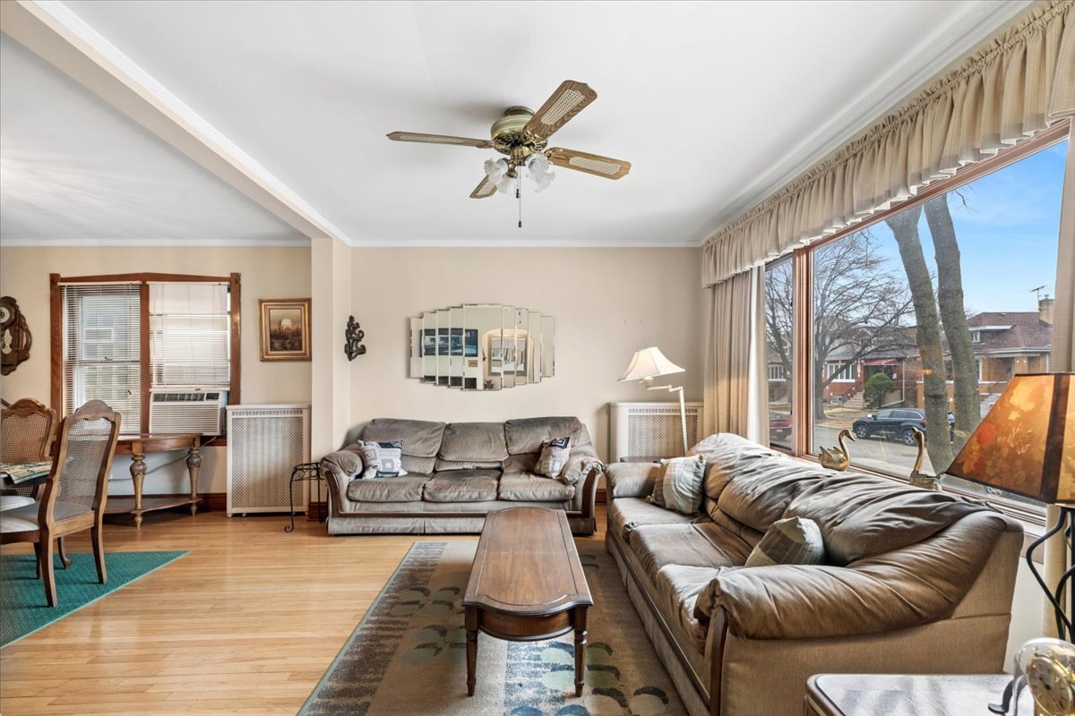 7925 W Cressett Drive