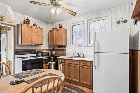 Tiny photo for 7925 W Cressett Drive, Elmwood Park, IL 60707 (MLS # 12587686)