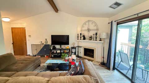 Tiny photo for 200 Brookside Lane #D, Willowbrook, IL 60527 (MLS # 12730951)