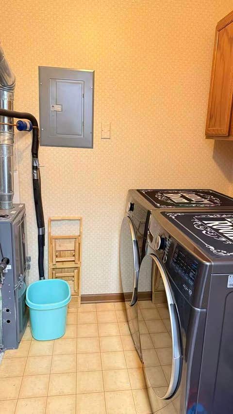 Tiny photo for 200 Brookside Lane #D, Willowbrook, IL 60527 (MLS # 12730951)