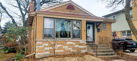 A home in Evergreen Park