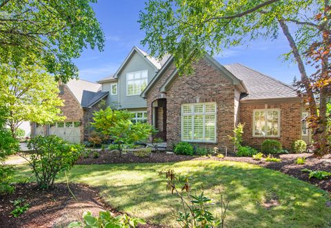 Photo of 1736 Robert Lane, Naperville, IL 60564 (MLS # 12440801)