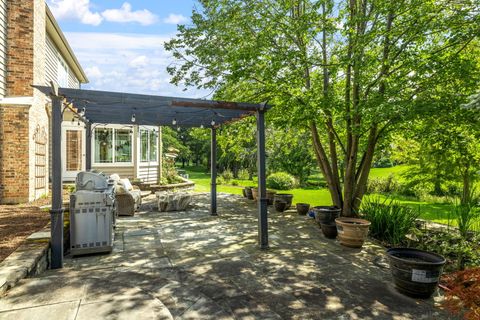Tiny photo for 1736 Robert Lane, Naperville, IL 60564 (MLS # 12440801)