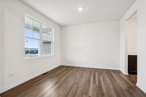 Tiny photo for 1868 Keating Drive, Aurora, IL 60503 (MLS # 12560027)