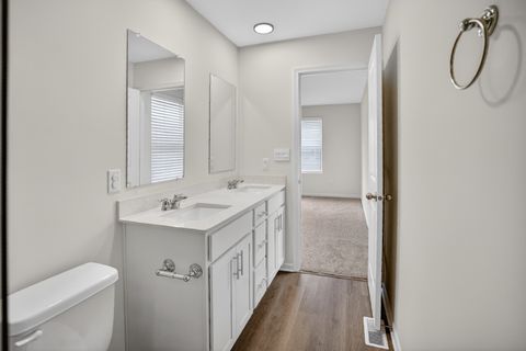 Tiny photo for 2257 Glacier Street, Mundelein, IL 60060 (MLS # 12622794)