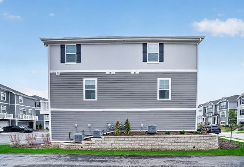 Tiny photo for 2257 Glacier Street, Mundelein, IL 60060 (MLS # 12622794)