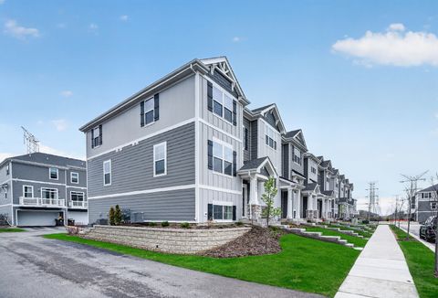 Tiny photo for 2257 Glacier Street, Mundelein, IL 60060 (MLS # 12622794)