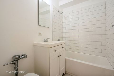 Tiny photo for 3950 N Lake Shore Drive #1511, Chicago, IL 60613 (MLS # 12499208)