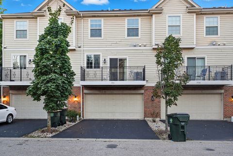 Tiny photo for 1544 Lakeridge Court, Mundelein, IL 60060 (MLS # 12479107)