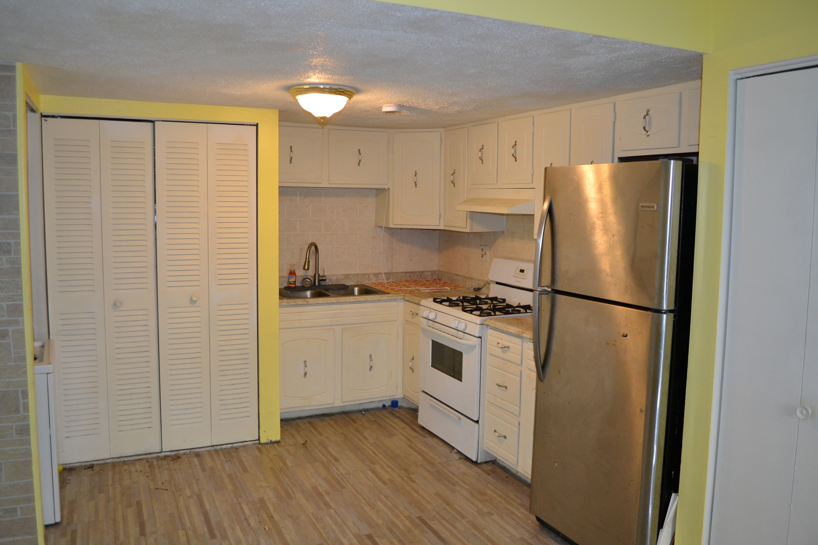 28V Fernwood Drive