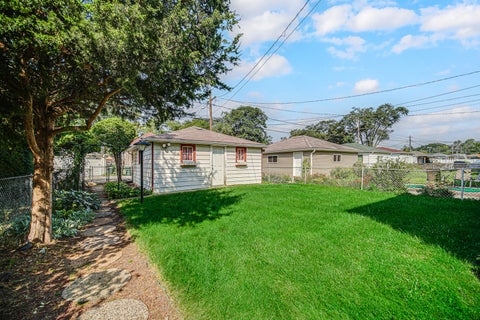 Tiny photo for 138 Linden Avenue, Bellwood, IL 60104 (MLS # 12758067)