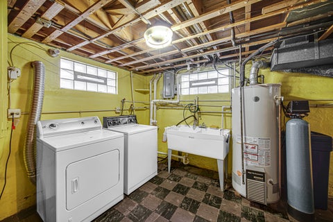 Tiny photo for 138 Linden Avenue, Bellwood, IL 60104 (MLS # 12758067)