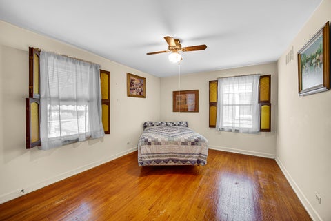 Tiny photo for 138 Linden Avenue, Bellwood, IL 60104 (MLS # 12758067)