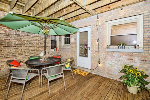 Tiny photo for 6558 N Washtenaw Avenue #2, Chicago, IL 60645 (MLS # 12436255)