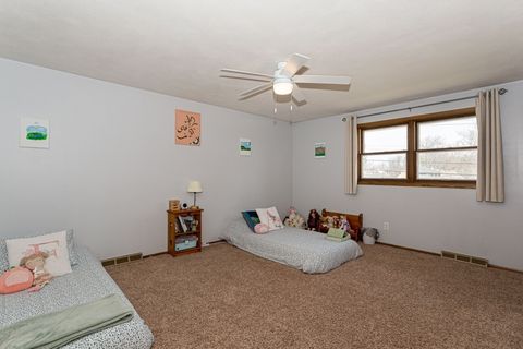 Tiny photo for 2039 E 46th Street, Davenport, IA 52807 (MLS # 12637254)