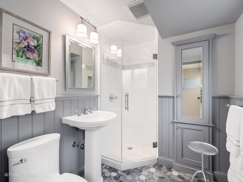 Tiny photo for 126 Naperville Road, Clarendon Hills, IL 60514 (MLS # 12657341)