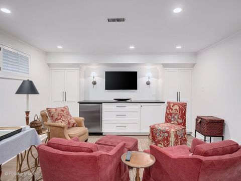 Tiny photo for 126 Naperville Road, Clarendon Hills, IL 60514 (MLS # 12657341)