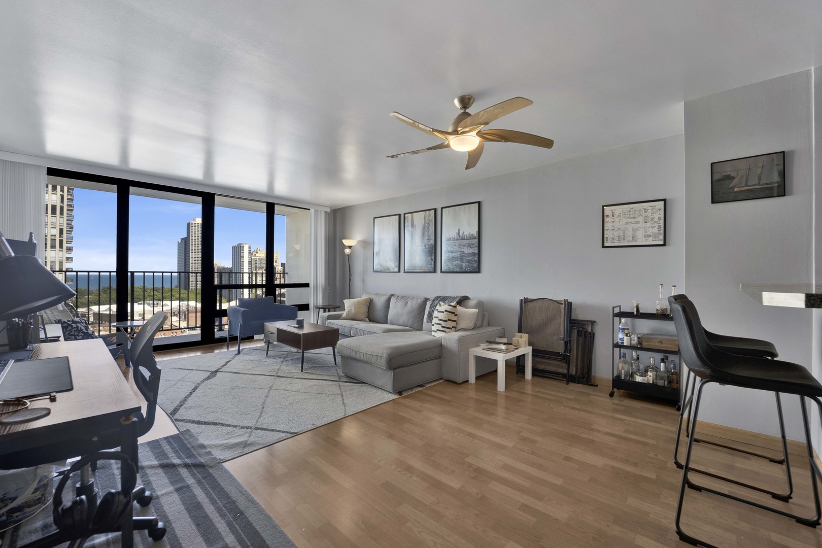 1636 N Wells Street 1605