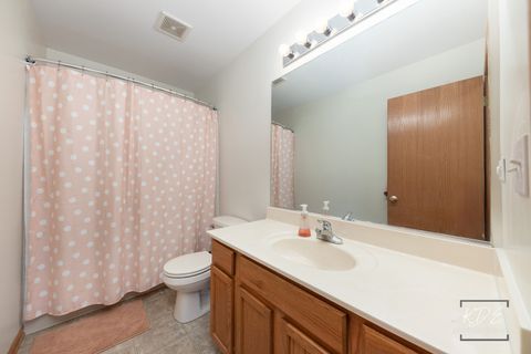 Tiny photo for 1711 Red Maple Drive, Plainfield, IL 60586 (MLS # 12601086)