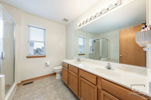 Tiny photo for 1711 Red Maple Drive, Plainfield, IL 60586 (MLS # 12601086)