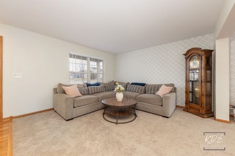 Tiny photo for 1711 Red Maple Drive, Plainfield, IL 60586 (MLS # 12601086)
