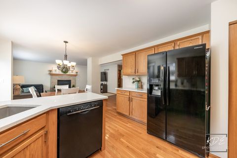 Tiny photo for 1711 Red Maple Drive, Plainfield, IL 60586 (MLS # 12601086)