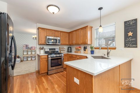 Tiny photo for 1711 Red Maple Drive, Plainfield, IL 60586 (MLS # 12601086)