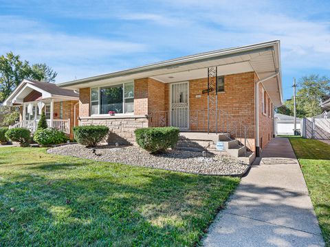 Tiny photo for 18644 William Street, Lansing, IL 60438 (MLS # 12490399)