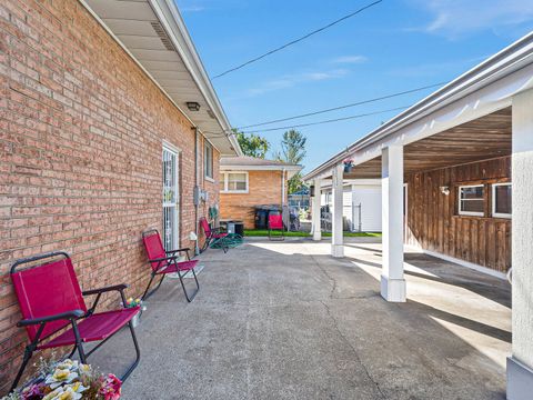 Tiny photo for 18644 William Street, Lansing, IL 60438 (MLS # 12490399)