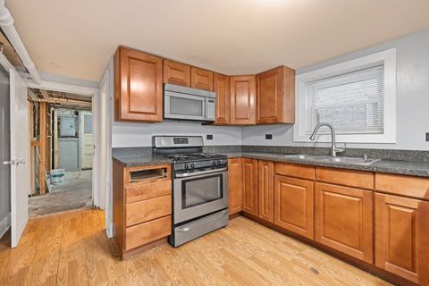 Tiny photo for 2207 N Nagle Avenue, Chicago, IL 60707 (MLS # 12557376)