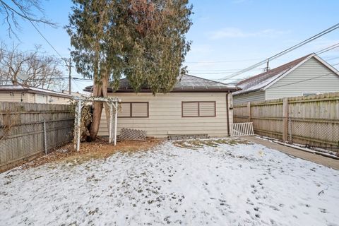 Tiny photo for 2207 N Nagle Avenue, Chicago, IL 60707 (MLS # 12557376)