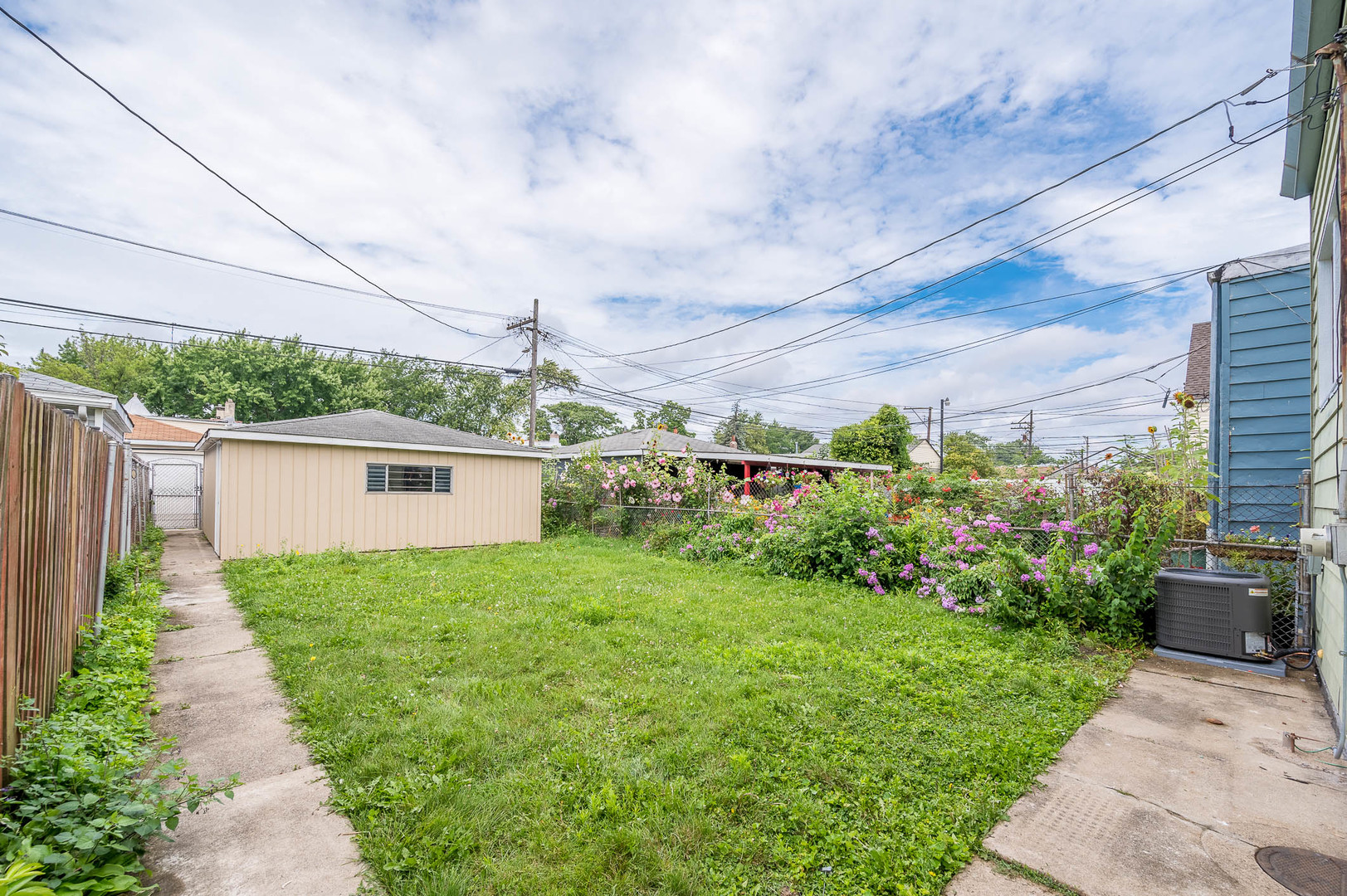 Photo 11 of 12 of 3148 S Komensky Avenue house