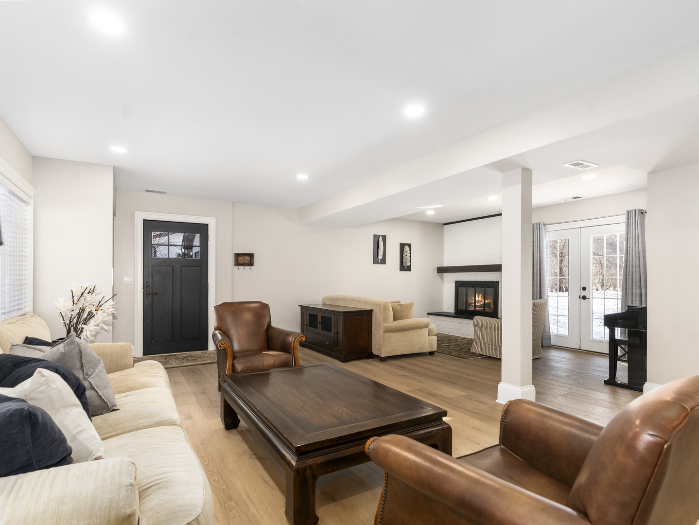 1906 N Summit Street