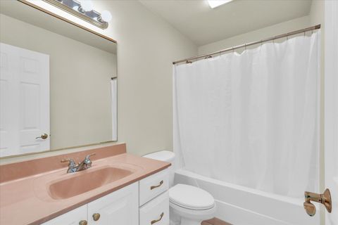 Tiny photo for 1201 Waters Edge Road, Champaign, IL 61822 (MLS # 12481490)