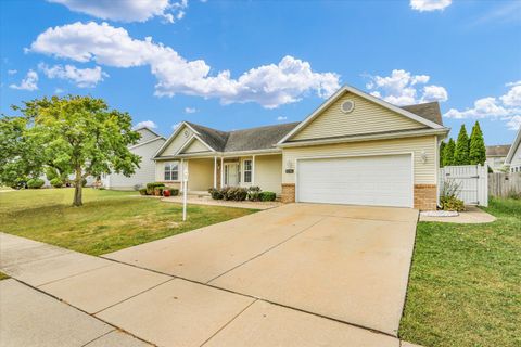 Tiny photo for 1201 Waters Edge Road, Champaign, IL 61822 (MLS # 12481490)