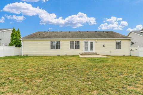 Tiny photo for 1201 Waters Edge Road, Champaign, IL 61822 (MLS # 12481490)