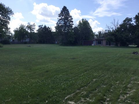 Tiny photo for 206 E Camp Mcdonald Road, Prospect Heights, IL 60070 (MLS # 12405114)