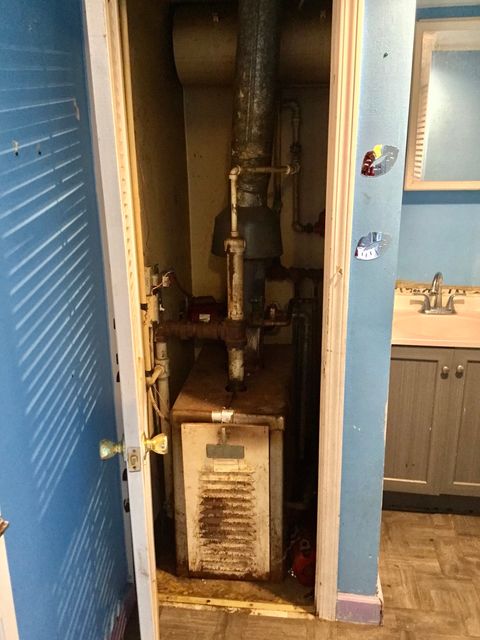 Tiny photo for 206 E Camp Mcdonald Road, Prospect Heights, IL 60070 (MLS # 12405114)